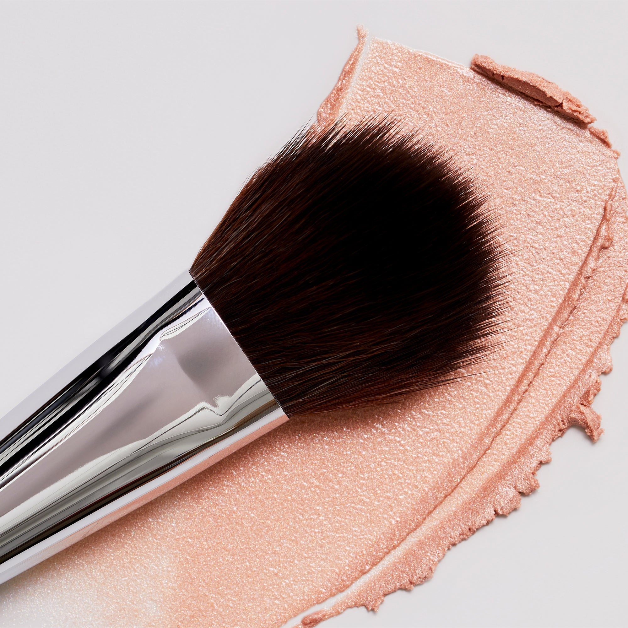 Natural Flush Complexion Brush