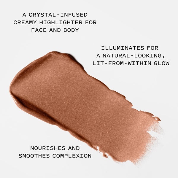 Nourishes and smoothes complexion