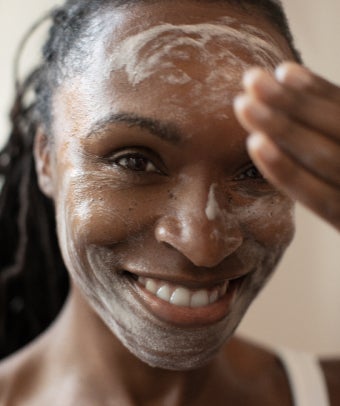 Be Luminous Exfoliator